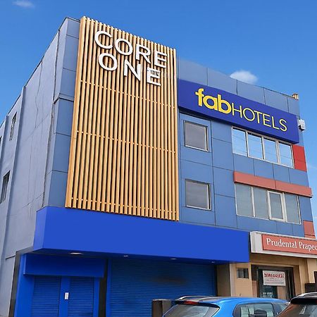 Fabhotel F9 Sector 58 ノイダ エクステリア 写真